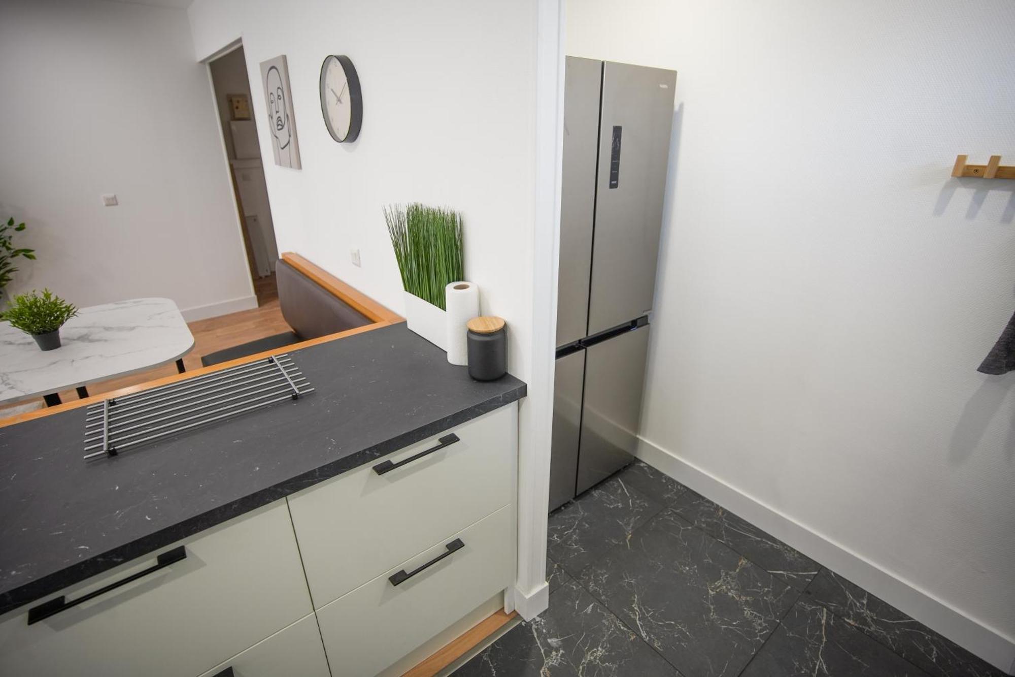 Keyless Appartement Moderne Et Spacieux 90 M2 Parking تشيفيلي لارو المظهر الخارجي الصورة